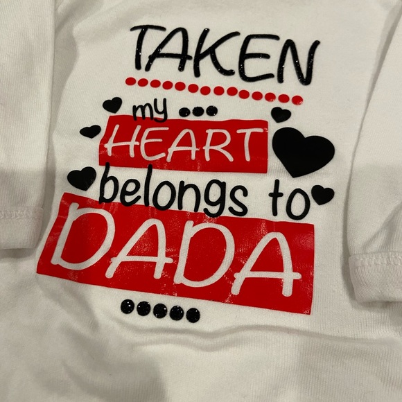 🥰 Valentine’s Onesies Toddler Girl 12 months - Picture 2 of 4